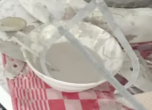 Récipient de déchets poteries